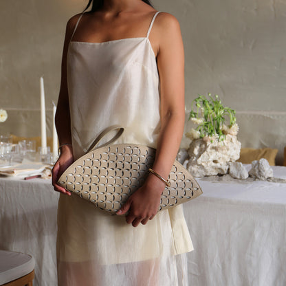 ISOLDE CLUTCH BEIGE STELLA