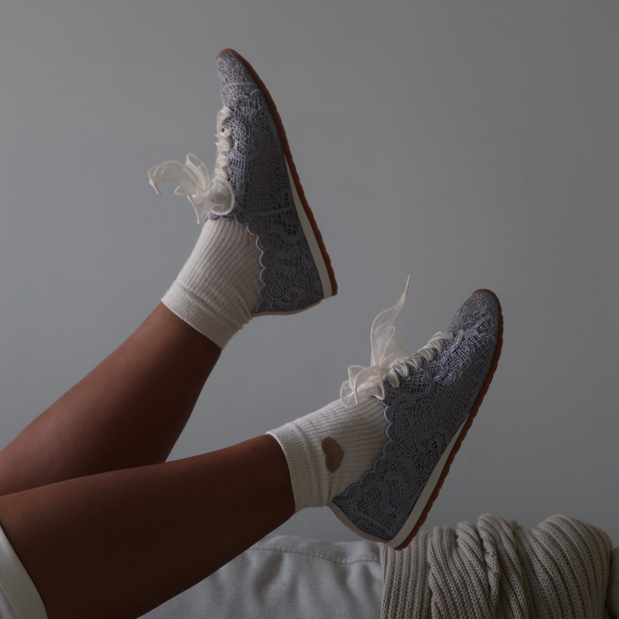 DAYANA SNEAKERS DUSTY BLUE LACE - view 2