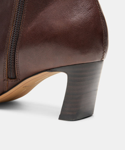NESLY BOOTIES DK CHOCOLATE LEATHER