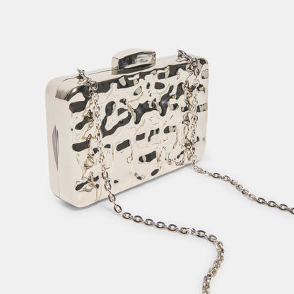 DELIA CLUTCH SILVER METAL