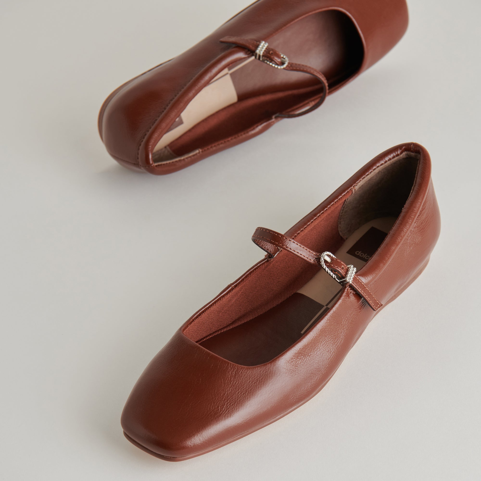 REYES BALLET FLATS BROWN CRINKLE PATENT - view 3