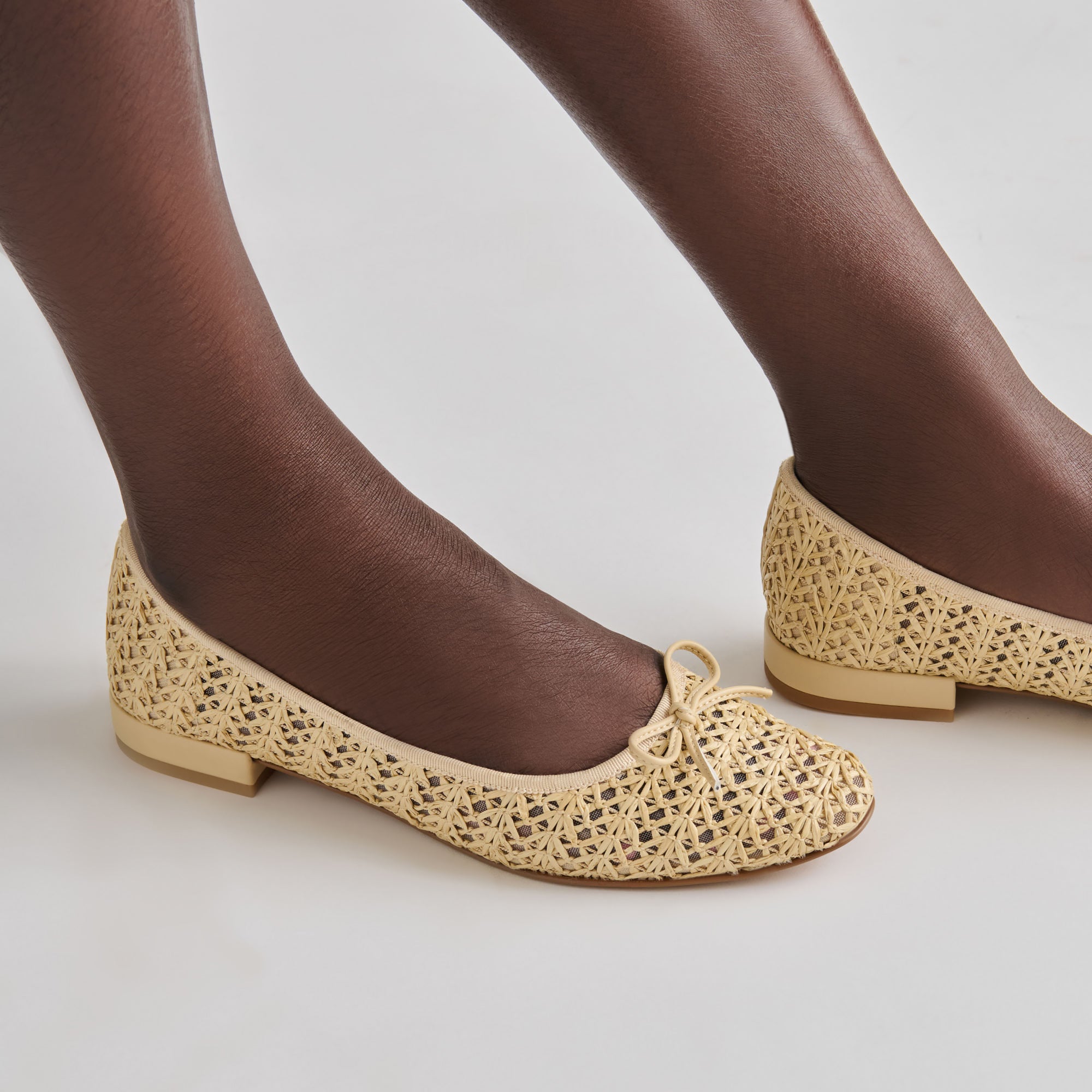 ULICIA BALLET FLATS LT NATURAL CROSS HATCH RAFFIA - view 2