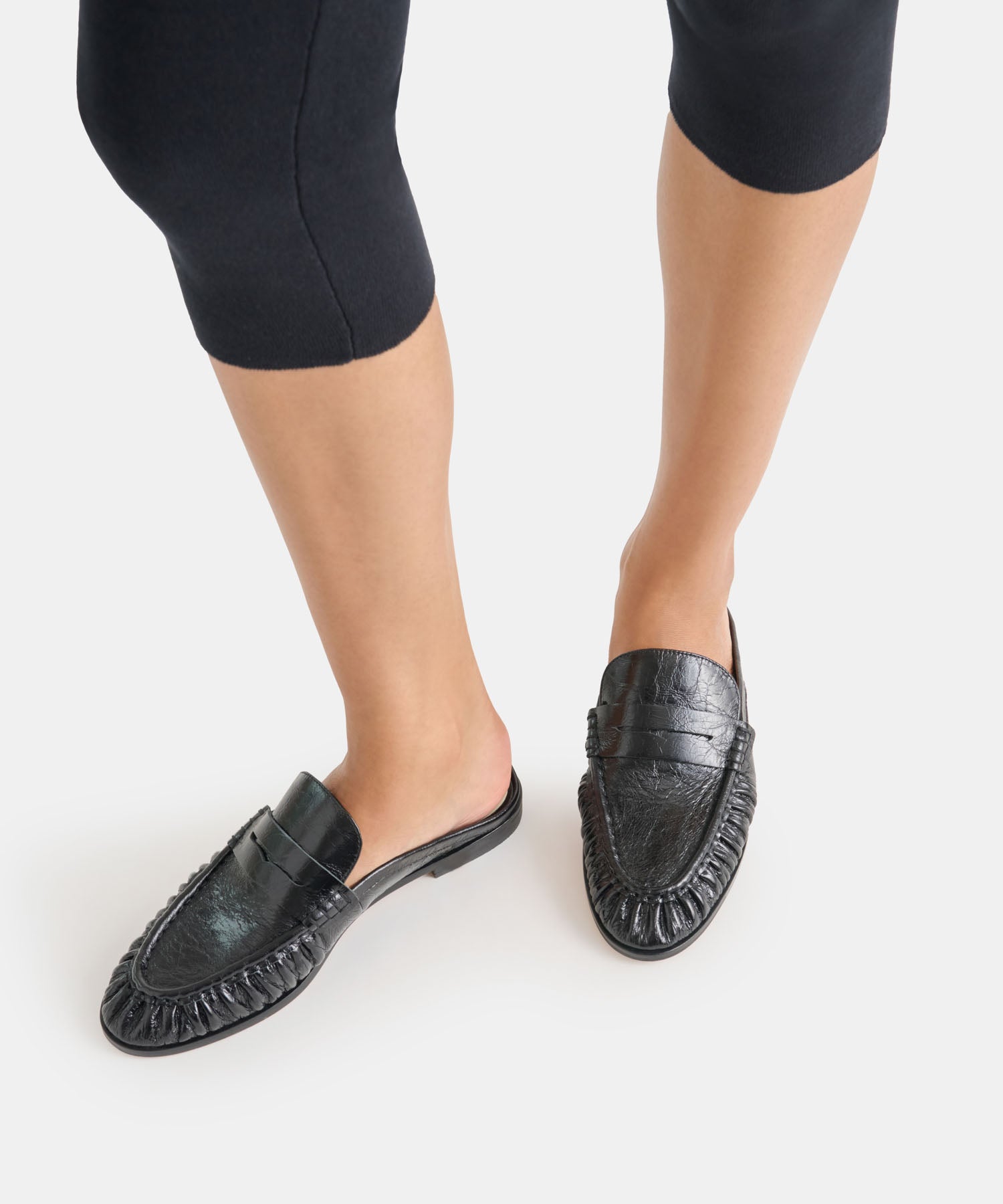BETZY LOAFERS MIDNIGHT CRINKLE PATENT - view 2