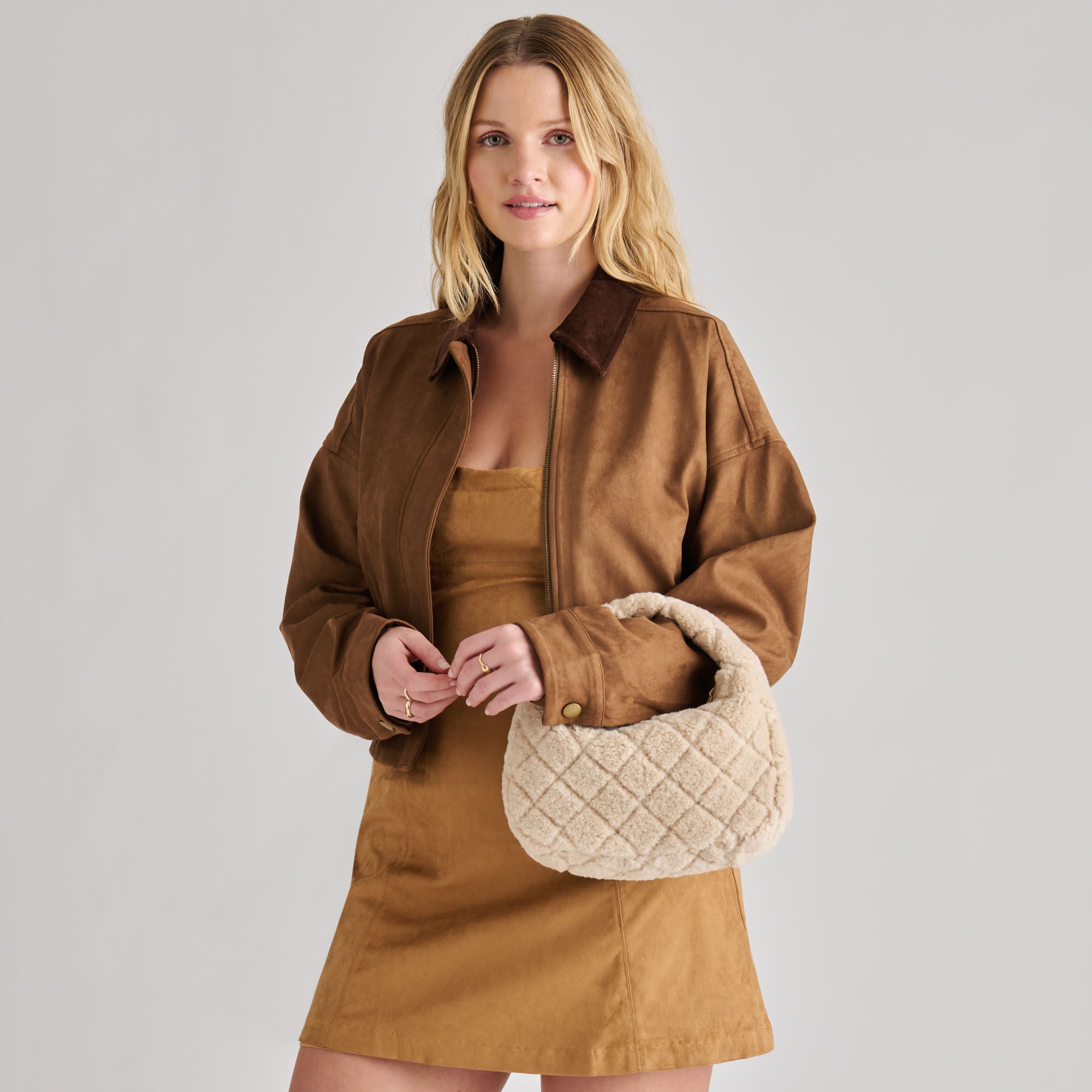 FRANKIE HANDBAG NATURAL PLUSH - view 4