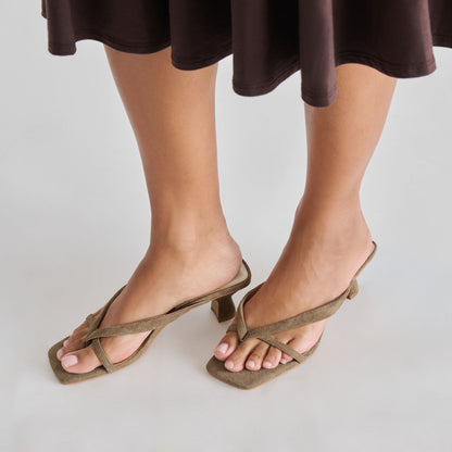 BREVEL HEELS OLIVE SUEDE