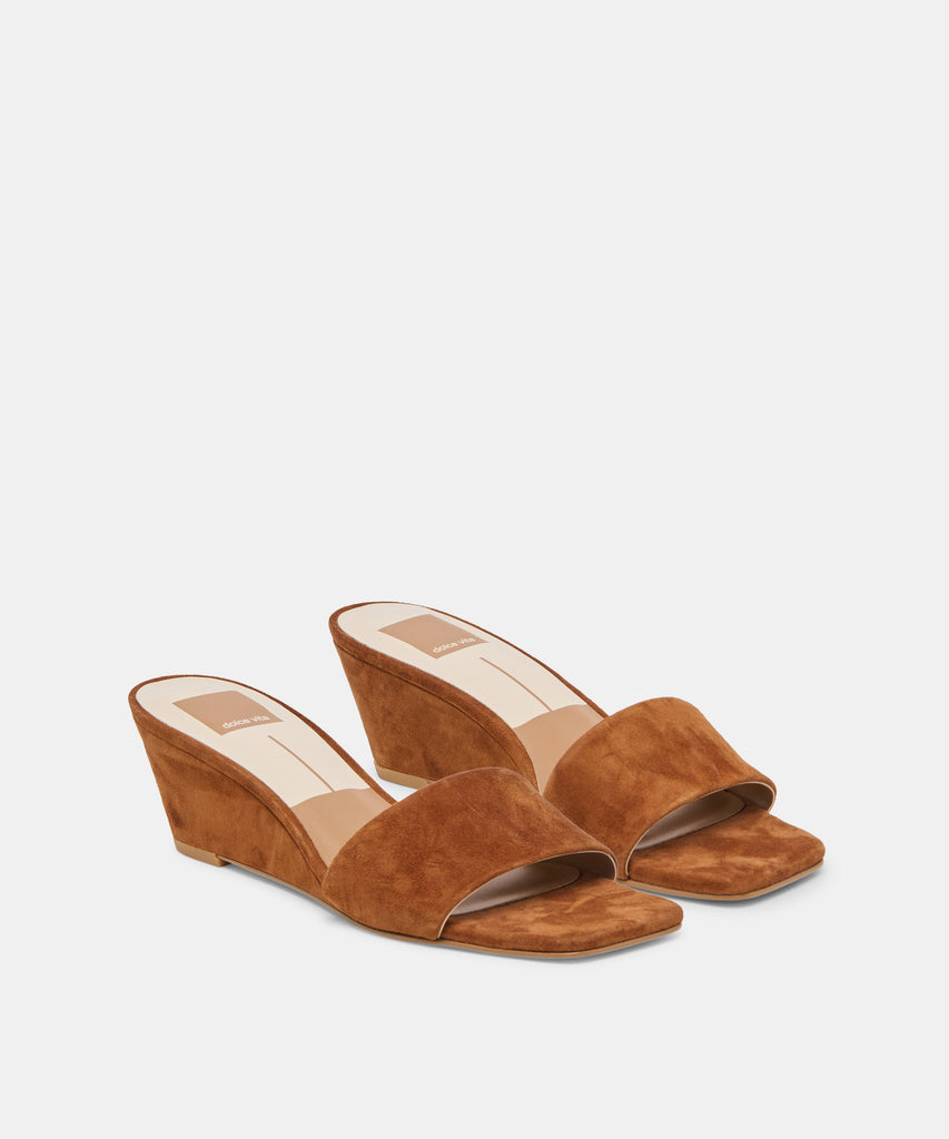 QAILY WIDE WEDGES BROWN SUEDE