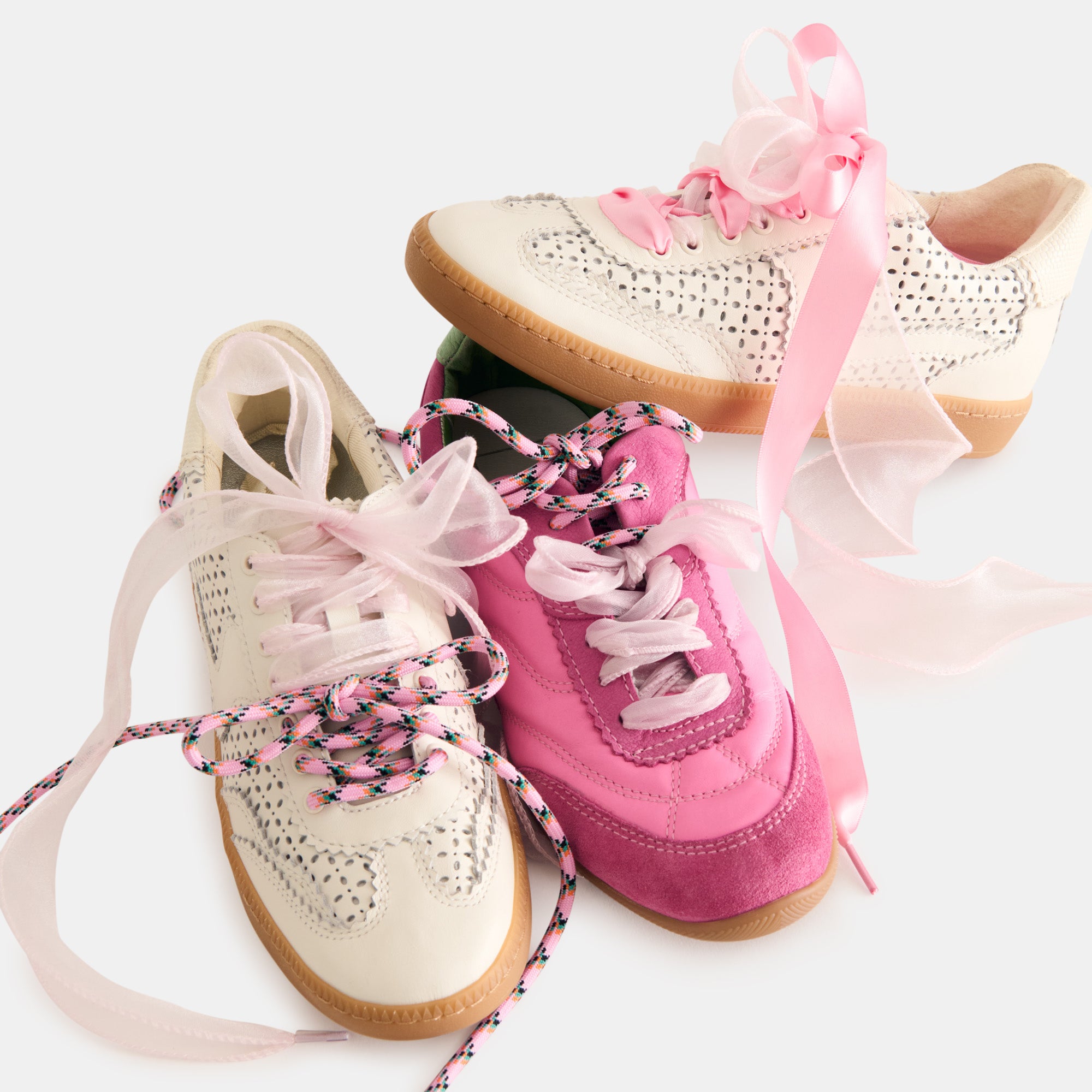 PINK LACE BUNDLE