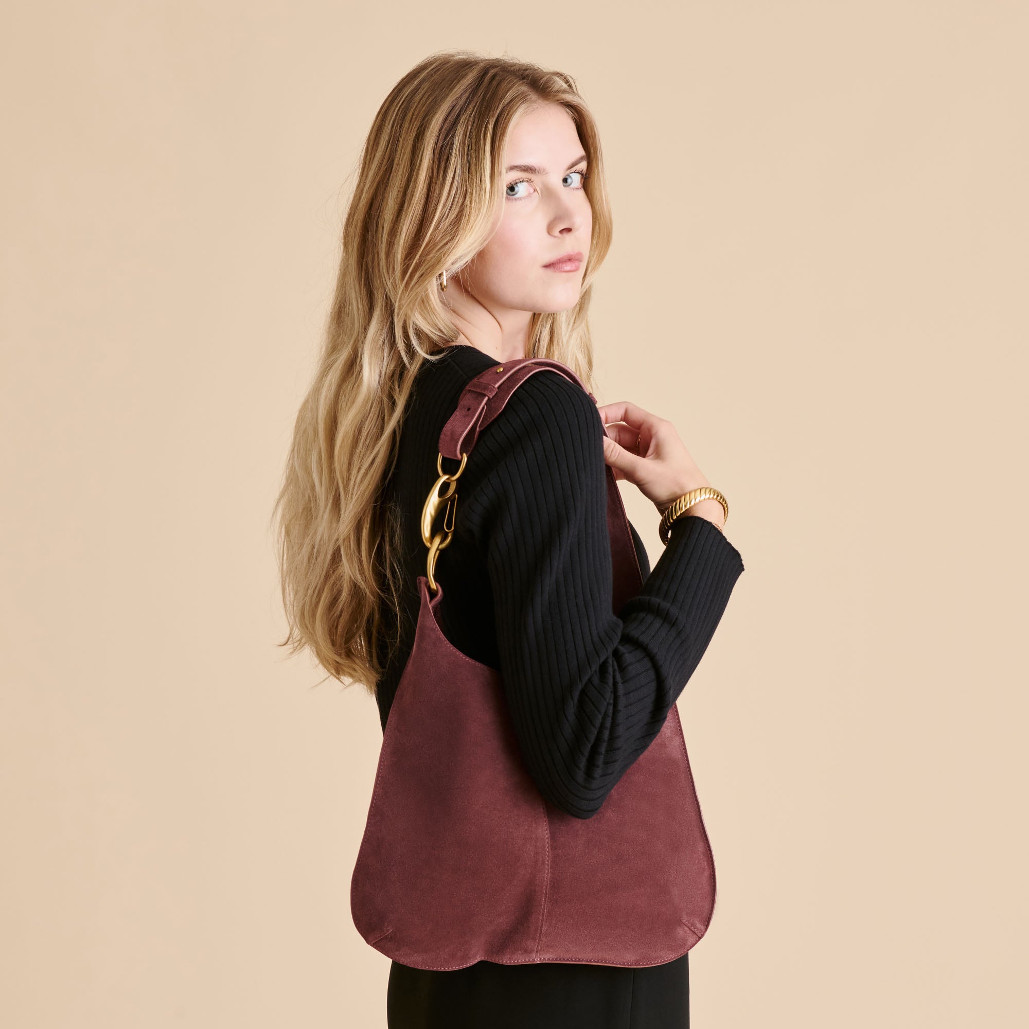 JOHNNIE SHOULDER BAG BURGUNDY SUEDE
