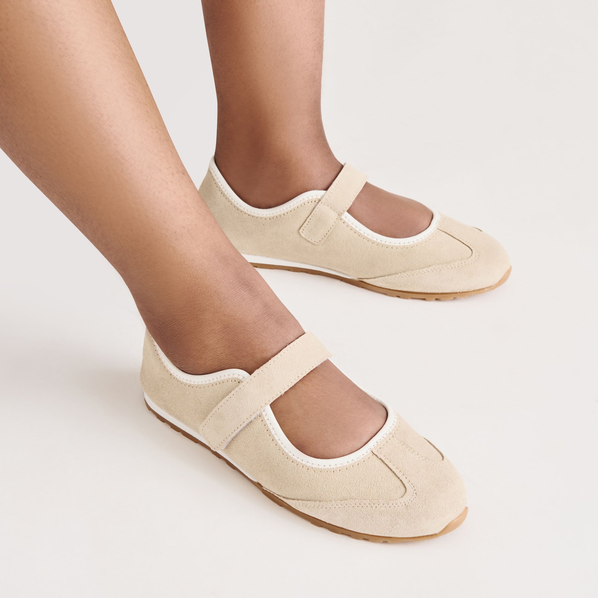 SOFYA SNEAKERS CAMEL SUEDE - view 4
