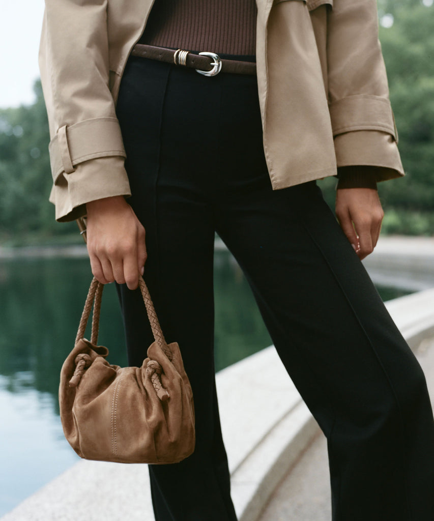 COCOA CROSSBODY DARK TAN SUEDE