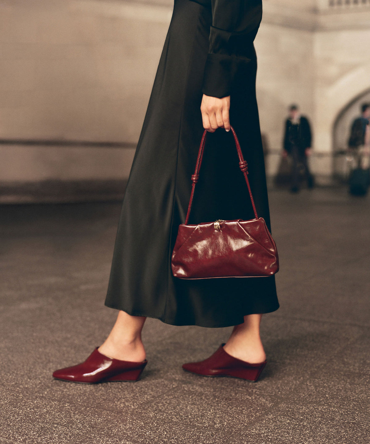 HILAH MULES OXBLOOD CRINKLE PATENT - view 4